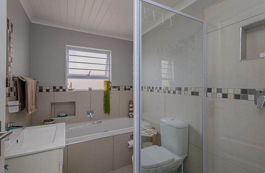 3 Bedroom Property for Sale in Laguna Sands Western Cape